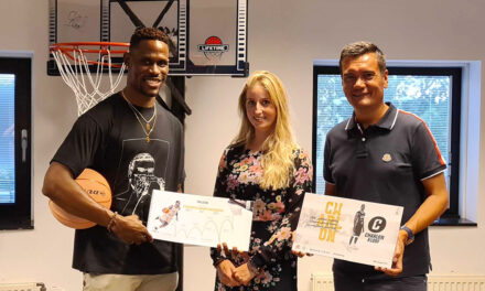 Profbasketballer Kloof lanceert zijn persoonlijke merk