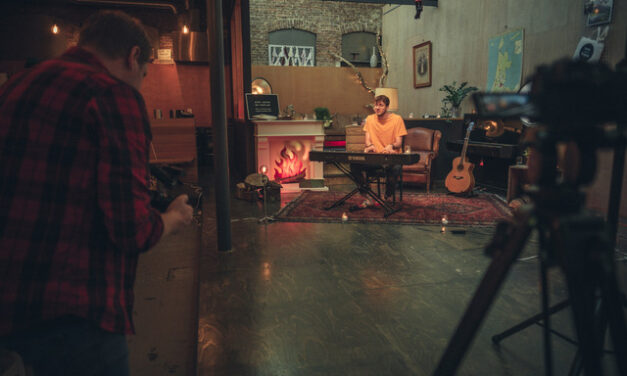 Singer- songwriter evenement Music around the Fireplace stopt met livestreams