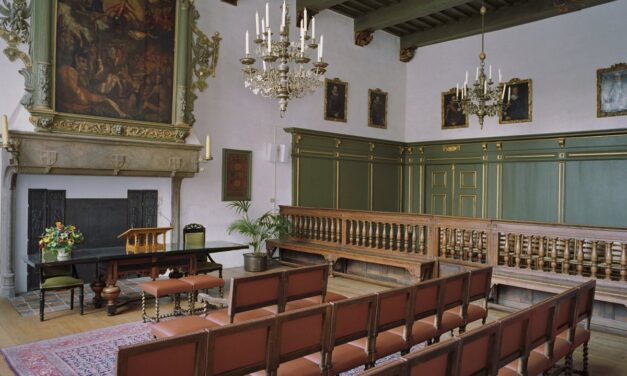 Historische verhalen ophalen in het oude stadhuis van Zwolle