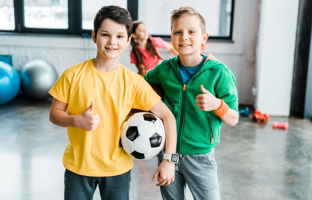 Team Sportservice helpt kinderen drempels weg te nemen met beweeglessen
