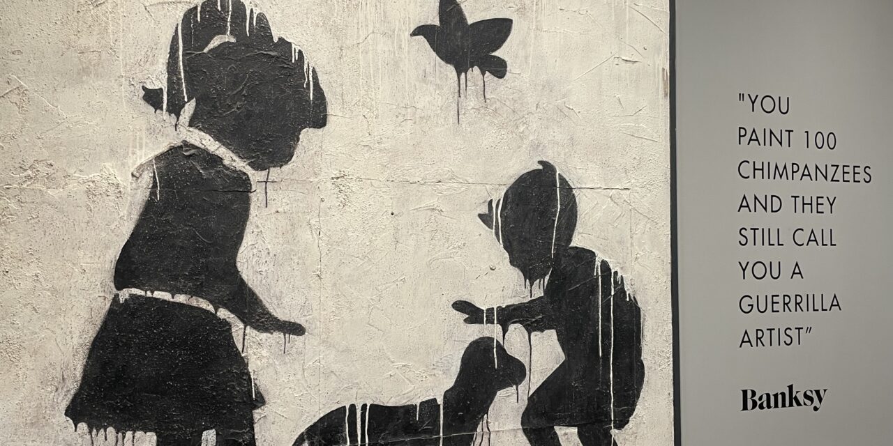 Moco toont baanbrekende kunstwerken van mysterieuze straatartiest Banksy