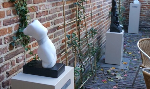 Voerman Stadsmuseum Hattem opent FRAAIE beeldentuin