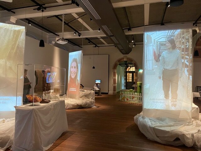 Tropenmuseum zet plastic in de spotlights in nieuwe tentoonstelling