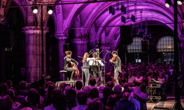 De toon verandert, de muziek blijft tijdens het Grachtenfestival