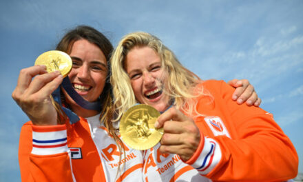 Goud voor zeilsters Van Aanholt en Duetz na zinderende medalrace